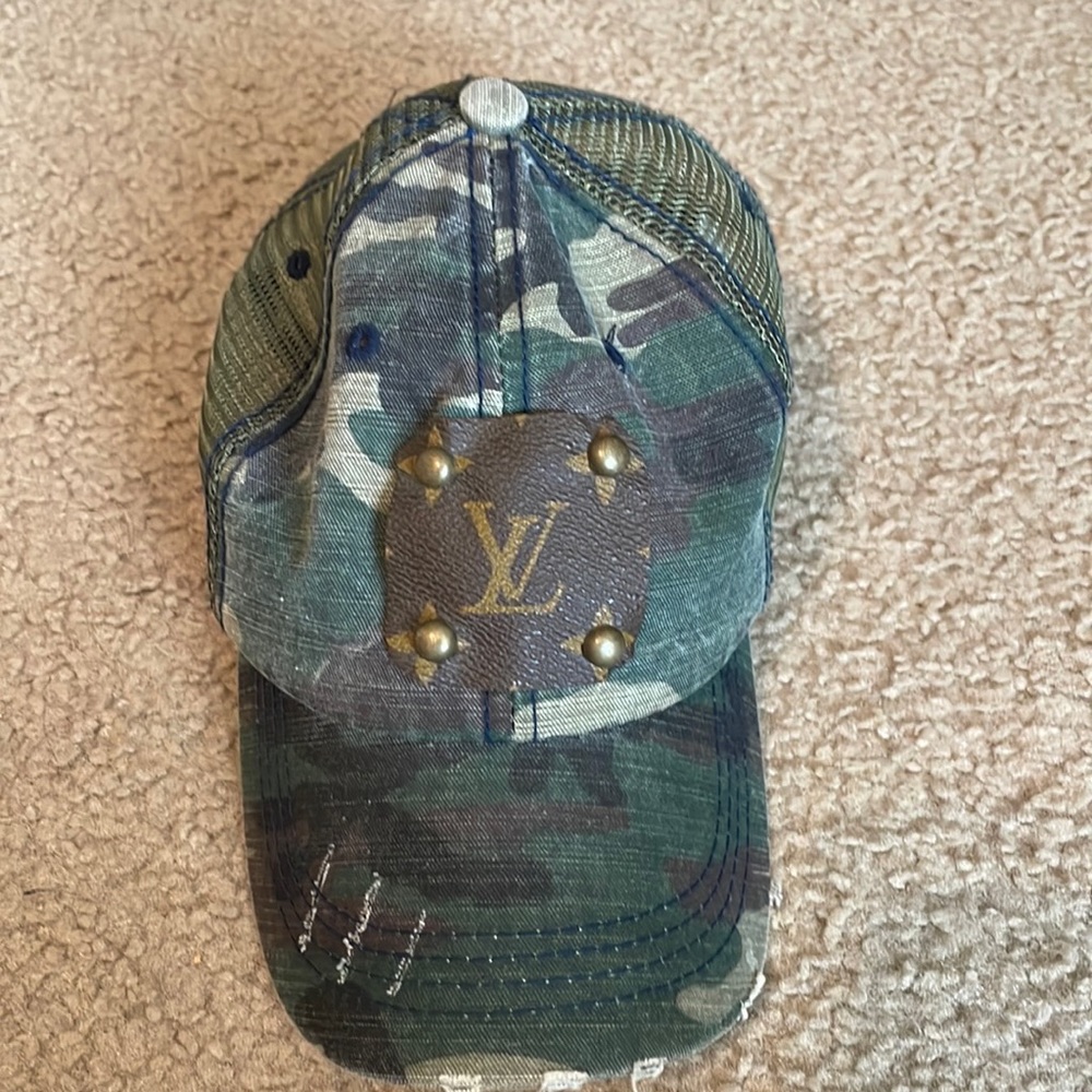 Louis Vuitton Patch Camo Cap